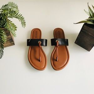 GUESS SANDALS IN BLACK/TAN